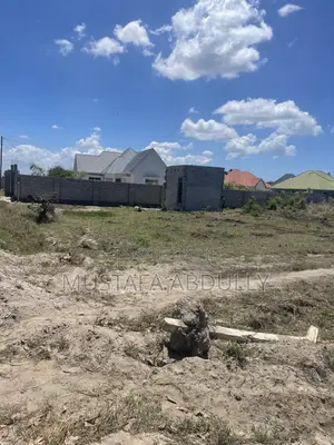 Kiwanja Kinauzwa