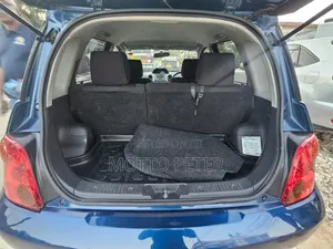 Toyota IST 2003 Black