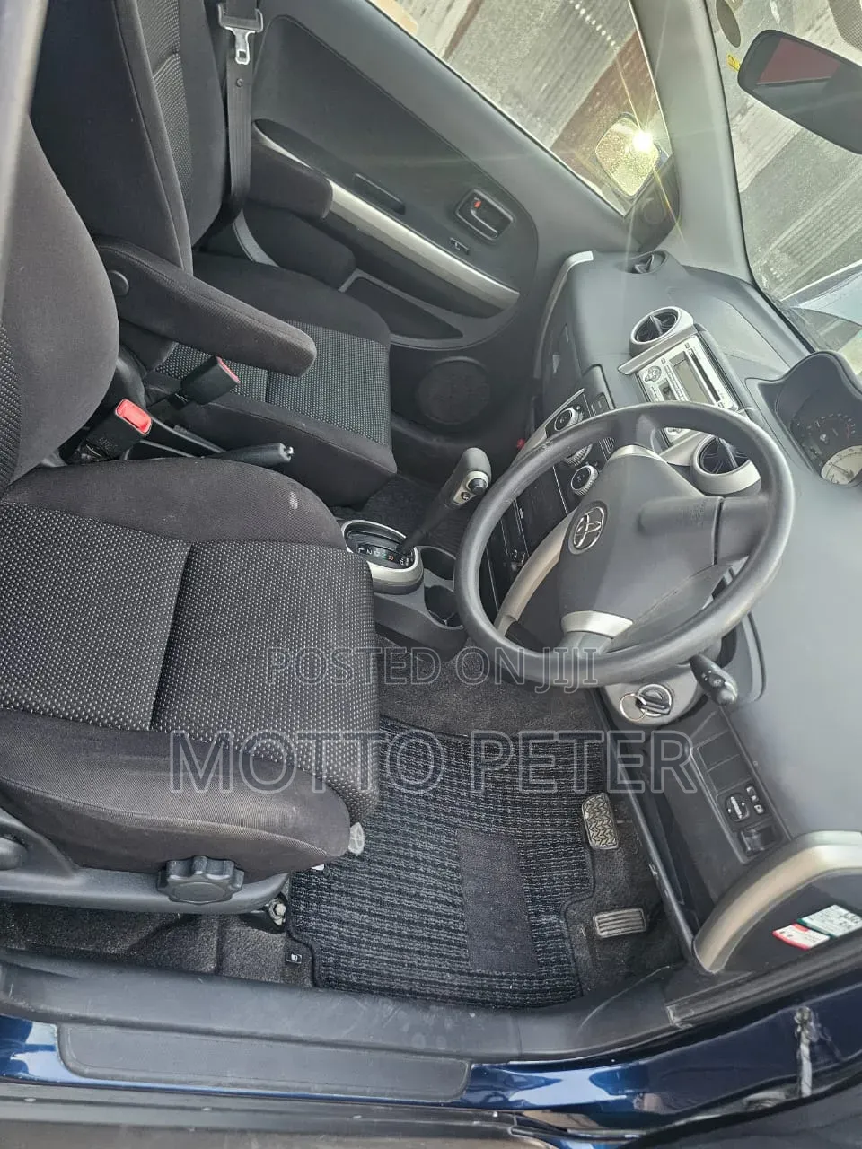 Toyota IST 2003 Black