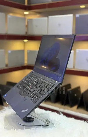 Laptop Lenovo ThinkPad P14s 48GB Intel Core i7 SSD 1T