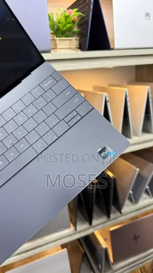 Laptop Dell XPS 13 9320 32GB Intel Core i7 SSD 512GB