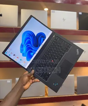 New Laptop Lenovo ThinkPad T14s Gen 2 16GB Intel Core i5 SSD 512GB