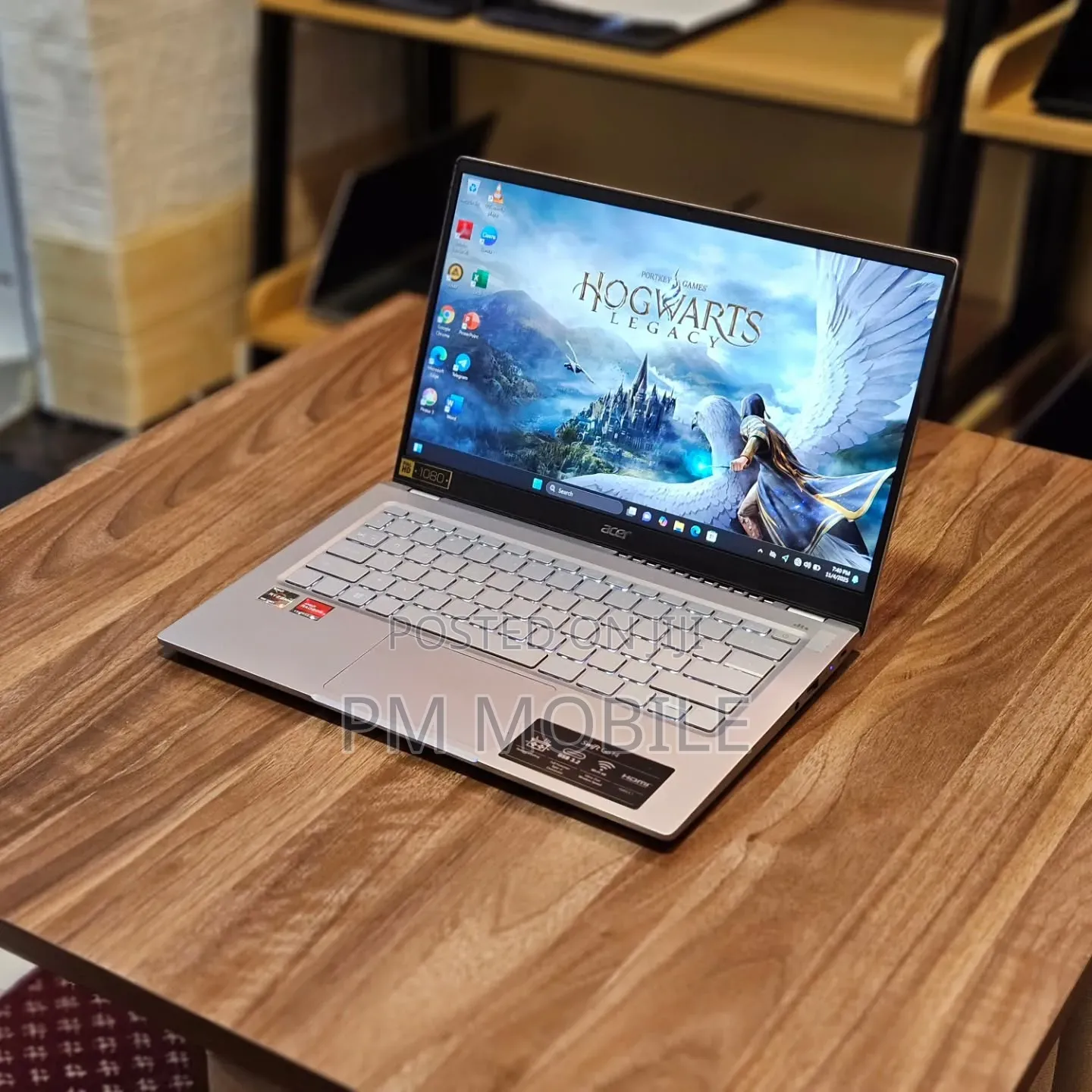 Laptop Acer Swift Go 14 16GB Intel Core Ultra 7 SSD 1T