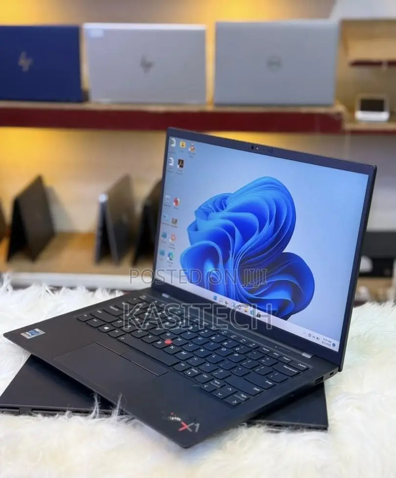 New Laptop Lenovo ThinkPad X1 Carbon 16GB Intel Core i7 SSD 256GB