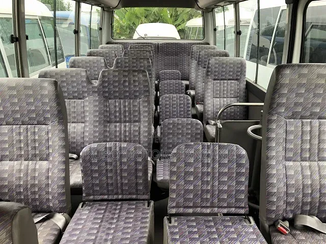 Nissan Civilian 1999 White