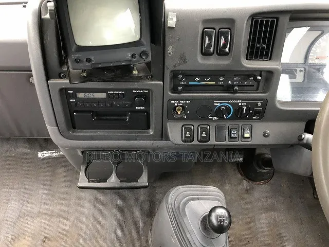 Nissan Civilian 1999 White