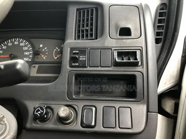 Nissan Civilian 1999 White