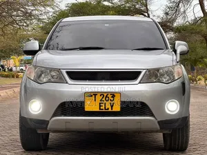 Mitsubishi Outlander 2008 Silver