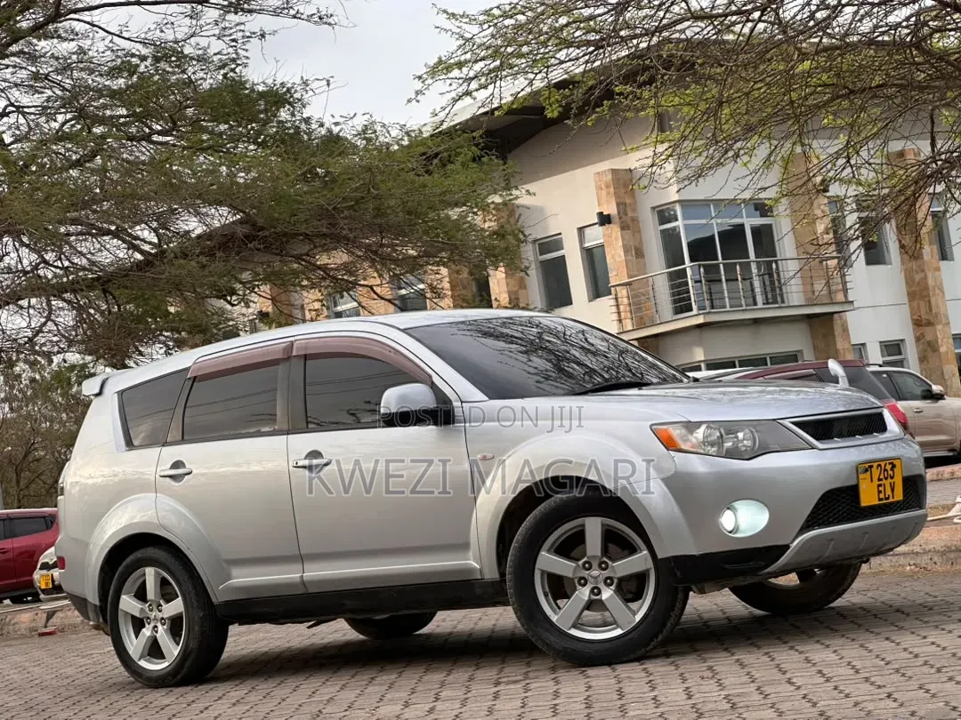 Mitsubishi Outlander 2008 Silver