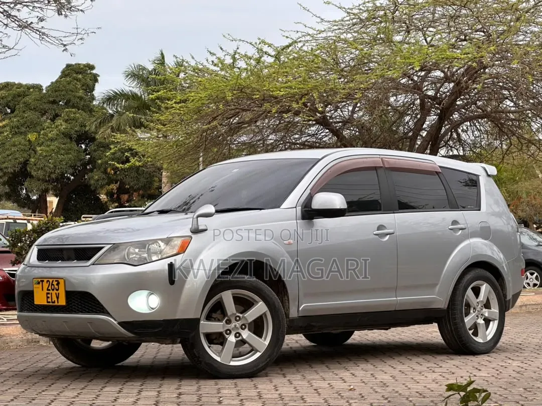Mitsubishi Outlander 2008 Silver