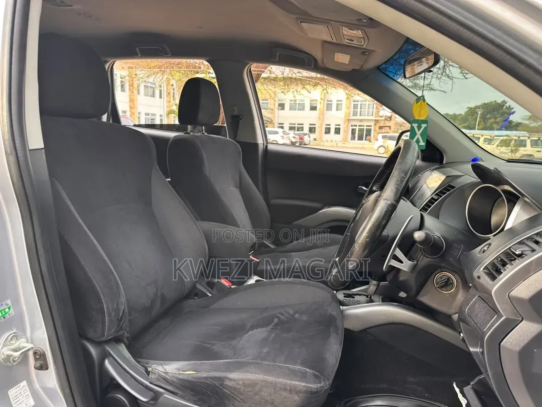 Mitsubishi Outlander 2008 Silver