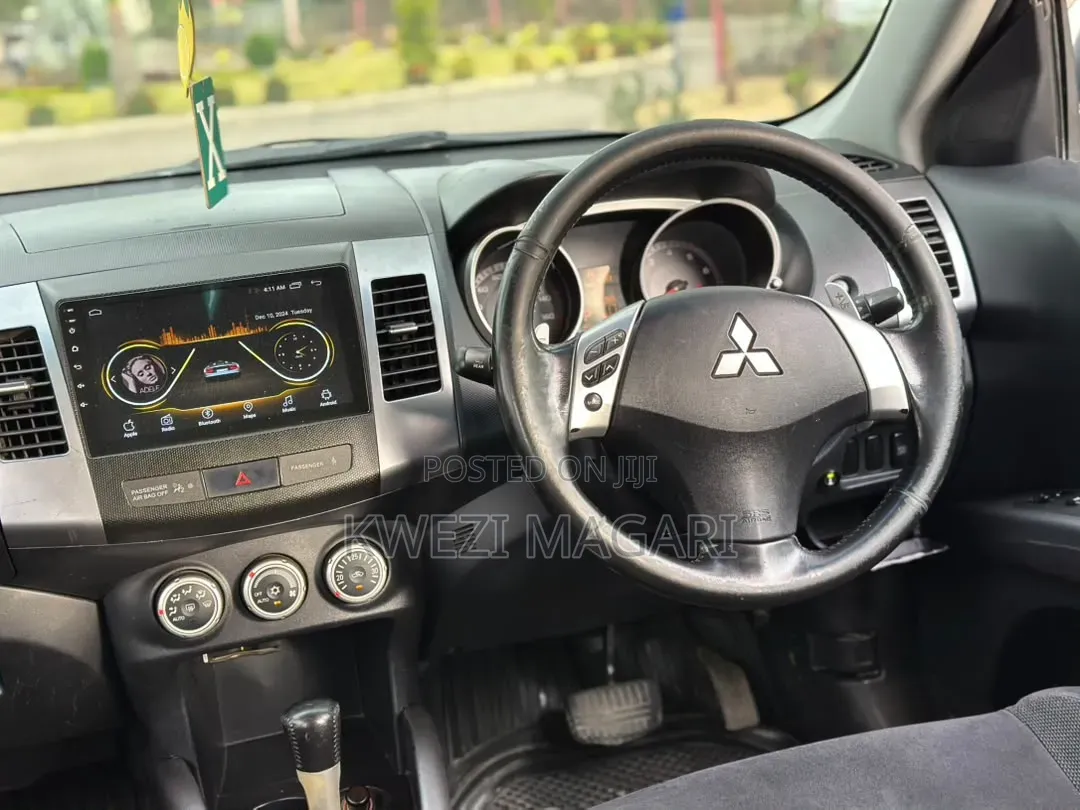 Mitsubishi Outlander 2008 Silver