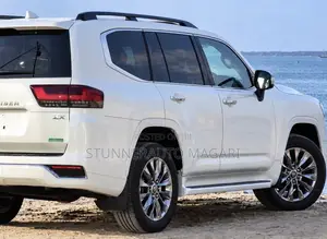 New Toyota Land Cruiser 2025 White