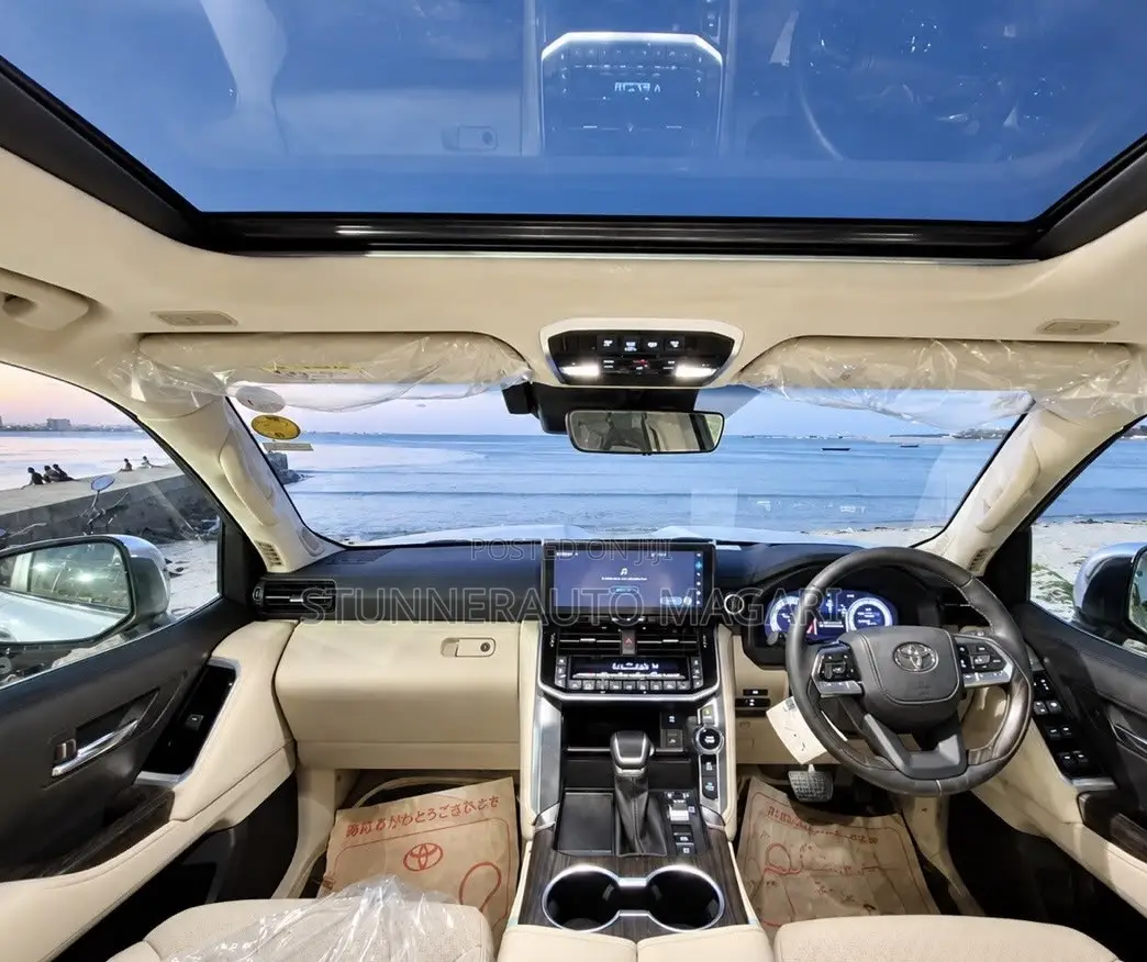New Toyota Land Cruiser 2025 White