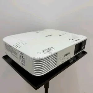 Epson EB-2250U WUXGA 5,000 Lumens Projector