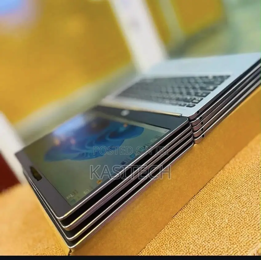 New Laptop HP EliteBook Folio G1 8GB Intel Core M3 SSD 256GB