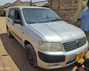 Toyota Succeed 2004 Silver