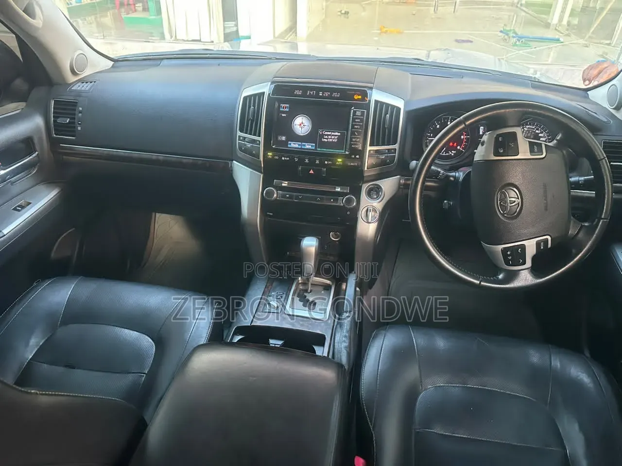 Toyota Land Cruiser 4.5 V8 DLX 2015 Silver