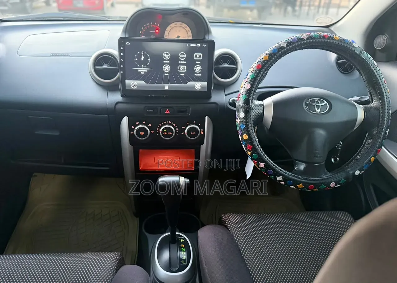 Toyota IST 2006 Black