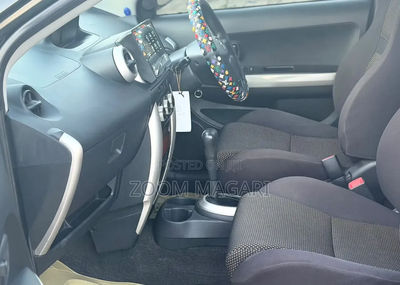 Toyota IST 2006 Black