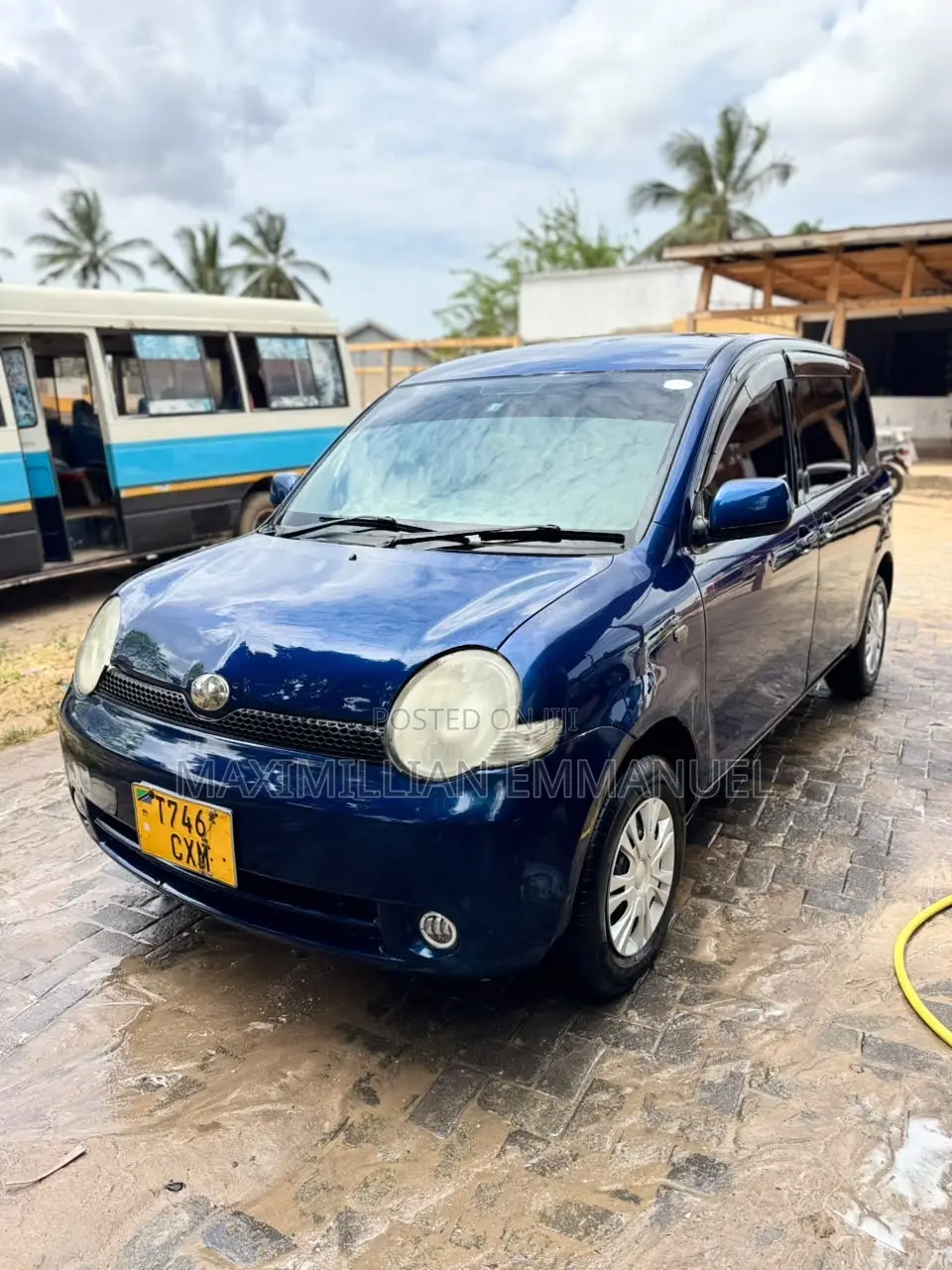 Toyota Sienta 2006 Blue