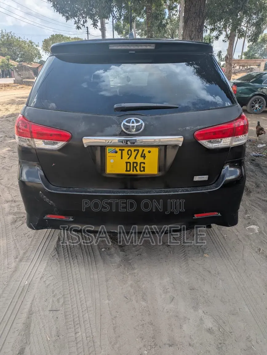 Toyota Wish 2010 Black