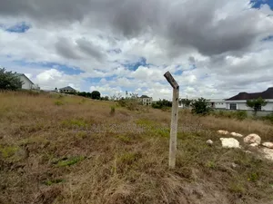 Kiwanja Kinauzwa Kigamboni Kibada Block 2