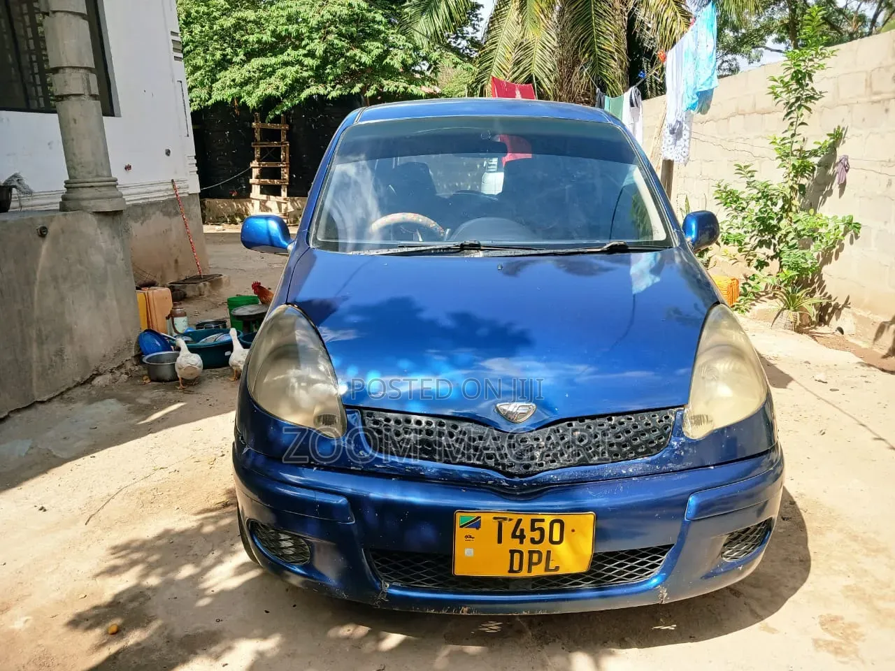 Toyota Fun Cargo 2003 Blue