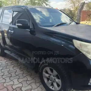 Toyota Land Cruiser Prado Kakadu 2018 Black