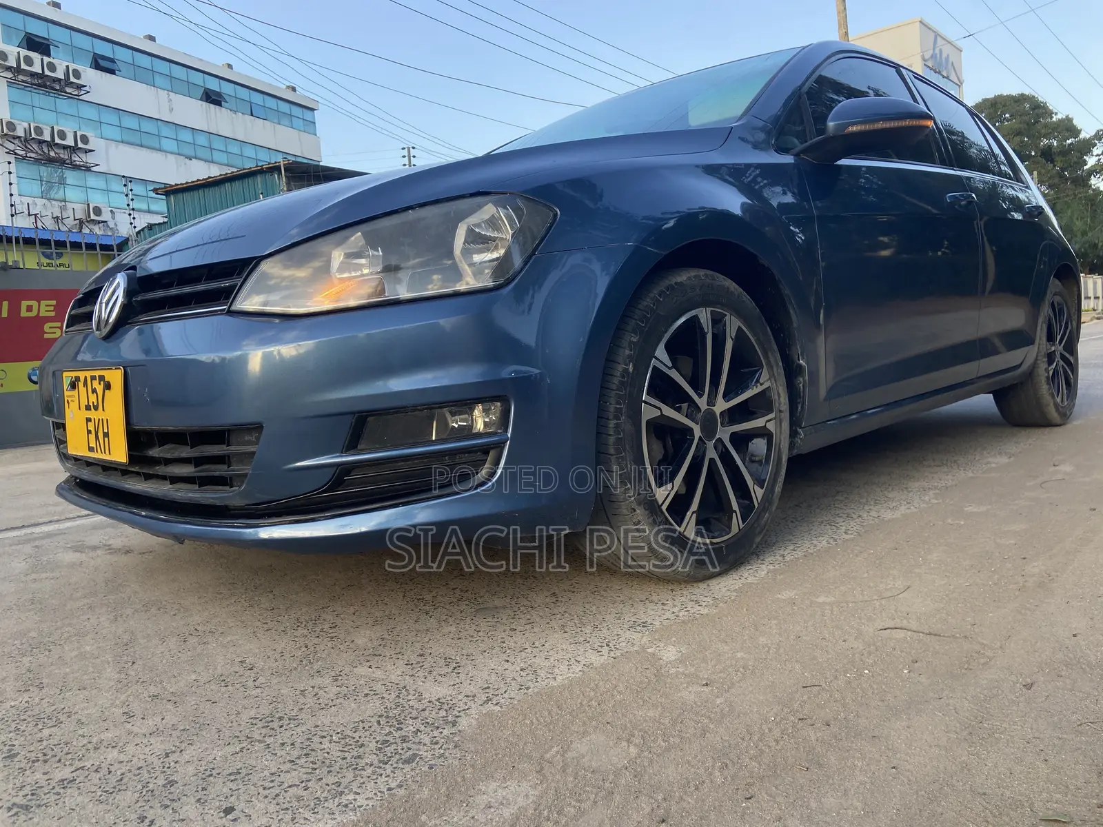 Volkswagen Golf 2014 Blue