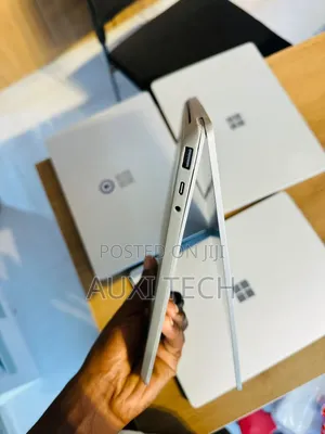Laptop Microsoft Surface Go 16GB Intel Core i5 SSD 256GB