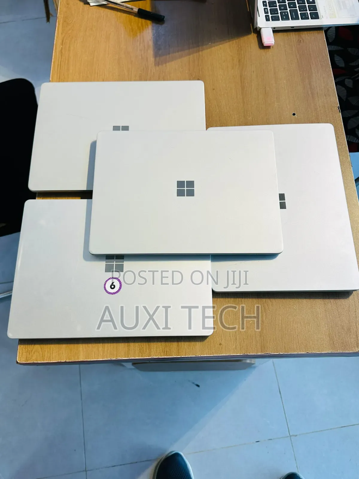 Laptop Microsoft Surface Go 16GB Intel Core i5 SSD 256GB
