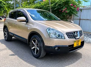 Nissan Dualis 2007 Beige