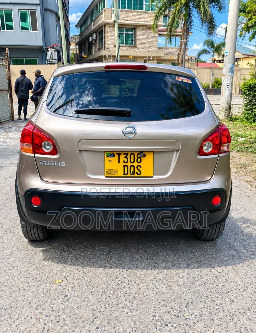 Nissan Dualis 2007 Beige