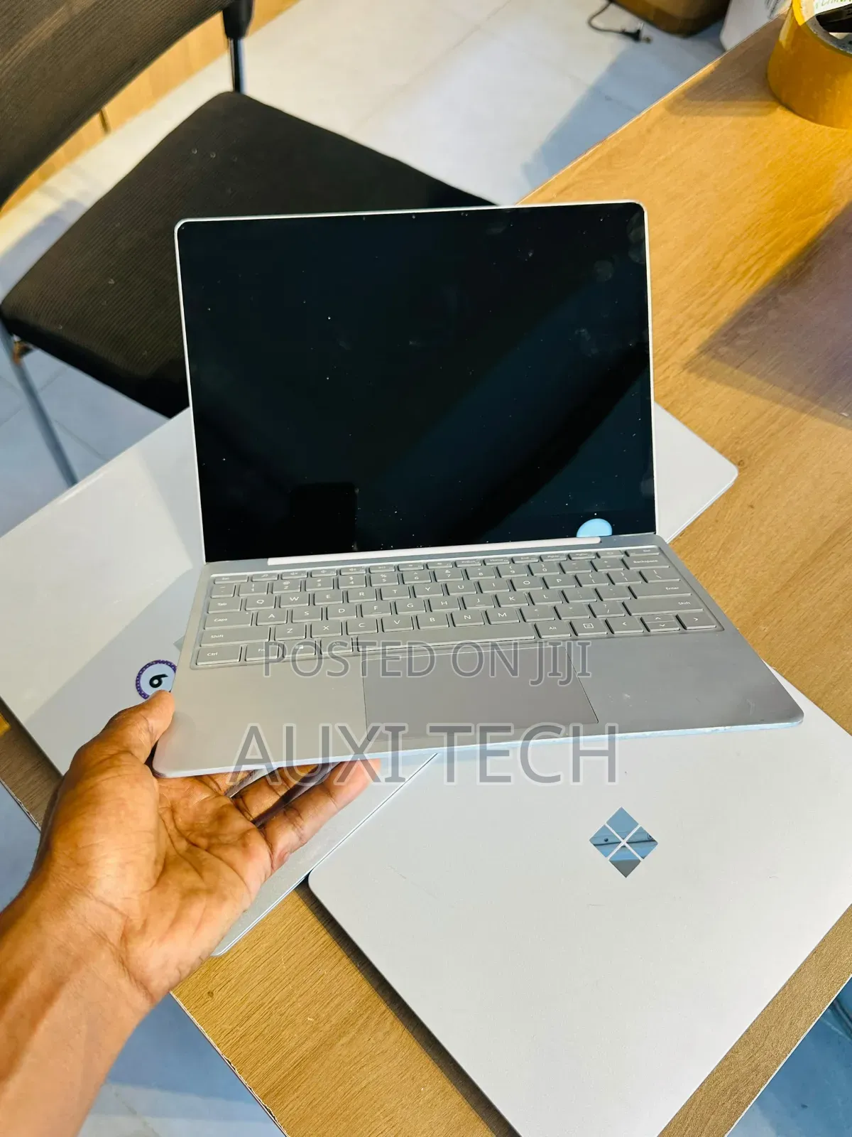 Laptop Microsoft Surface Go 8GB Intel Core i5 SSD 128GB