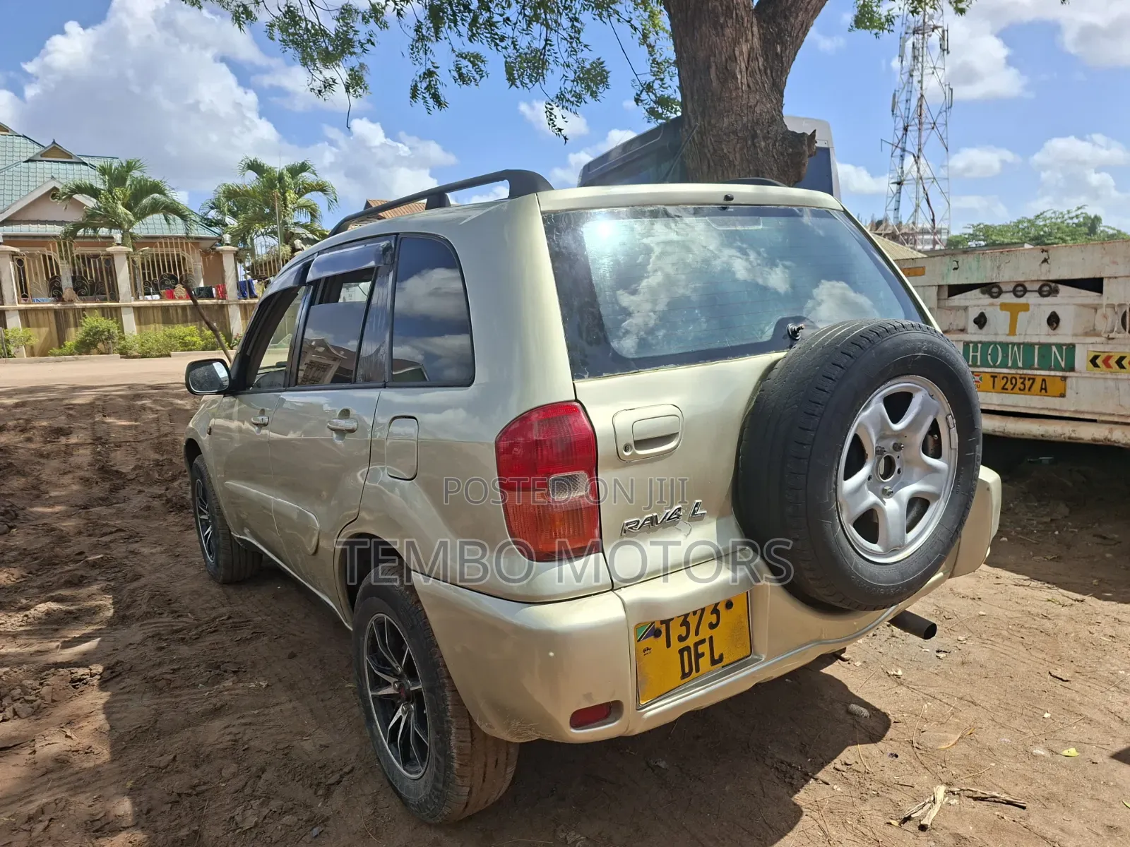 Toyota RAV4 2002 Gold