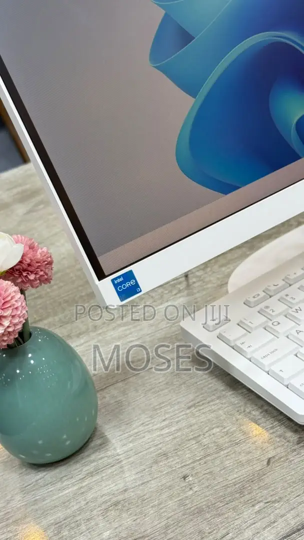 Desktop Computer HP 290 G9 All-in-One 8GB Intel Core i3 SSD 512GB