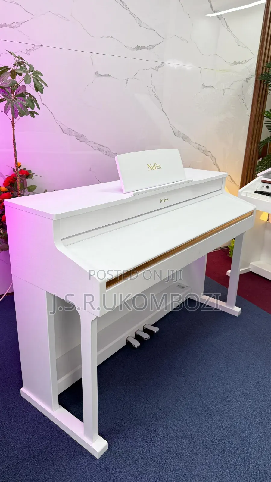 NuFex Piano 88 Keys Grand Master Piano . Powerful Speaker 4 