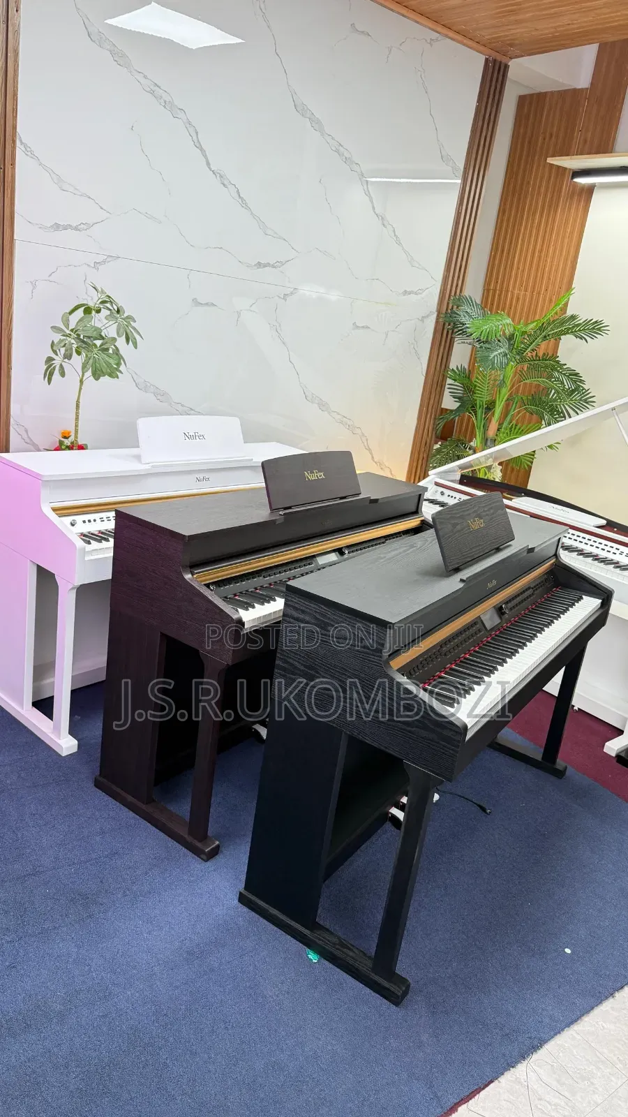 NuFex Piano 88 Keys Grand Master Piano . Powerful Speaker 4 