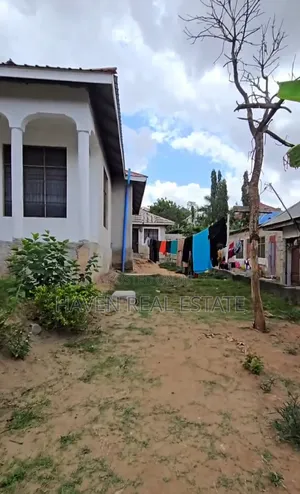 3bdrm House in Mbezi for sale