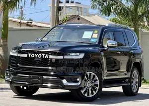 Toyota Land Cruiser LC300 2023 Matt Black