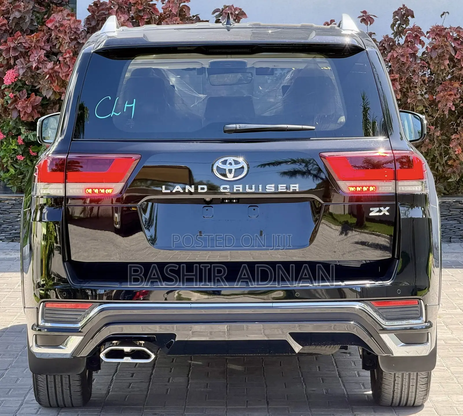 Toyota Land Cruiser LC300 2023 Matt Black