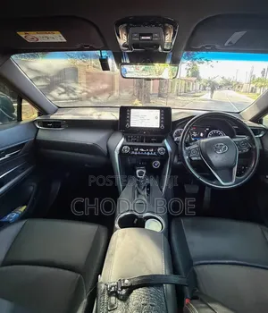 Toyota Harrier 2021 Black