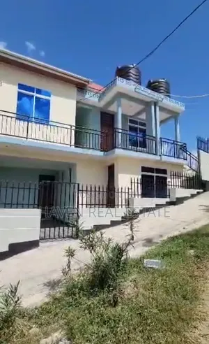 8bdrm Mansion in Kimara for sale