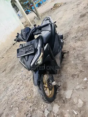Honda Vario 2022 Black