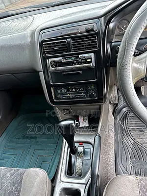 Toyota Carina 2000 White
