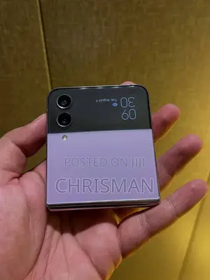 New Samsung Galaxy Z Flip4 512 GB Purple