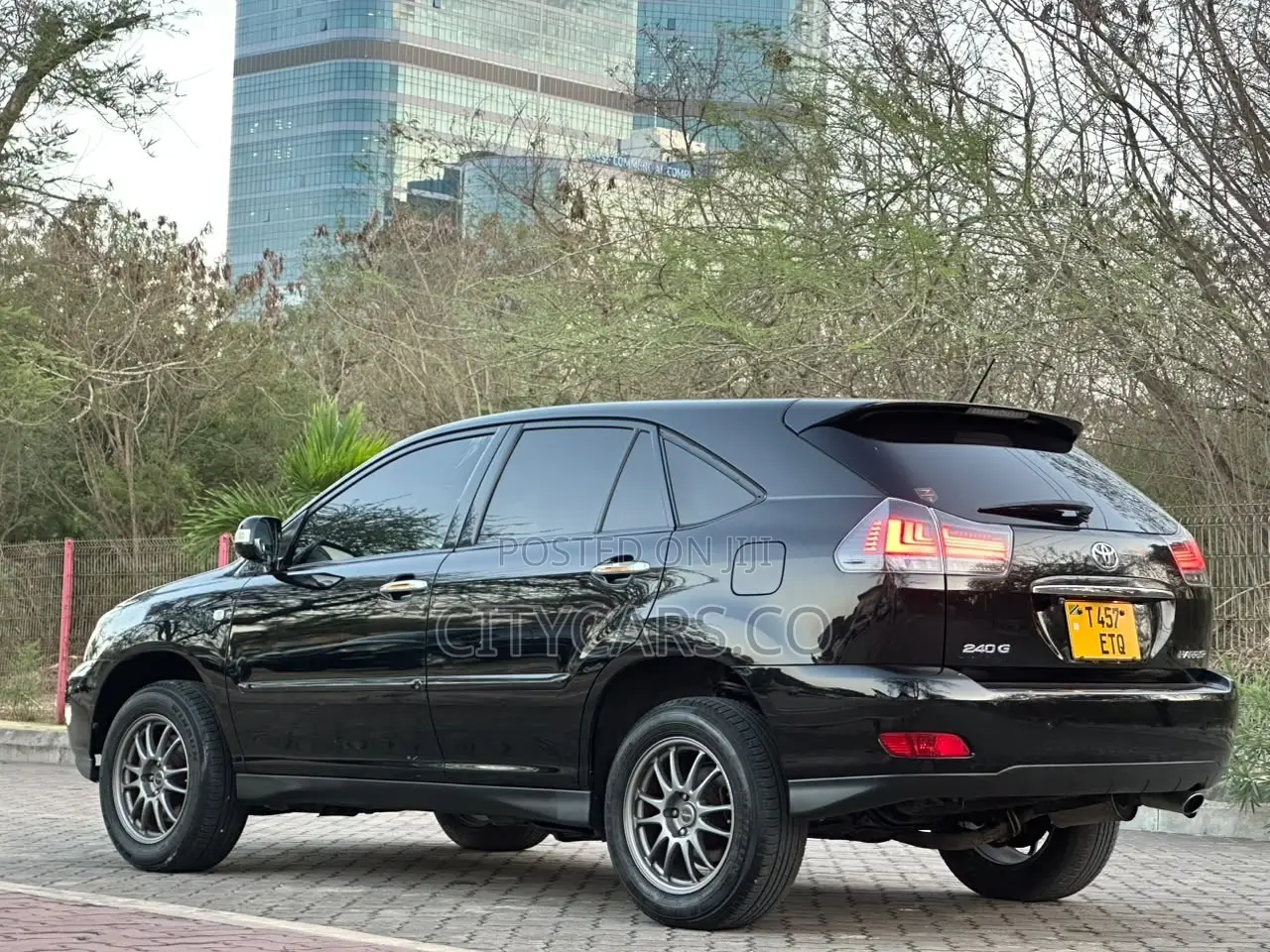 Toyota Harrier 2005 Black
