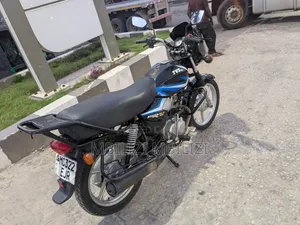 TVS HLX 125 2025 Black