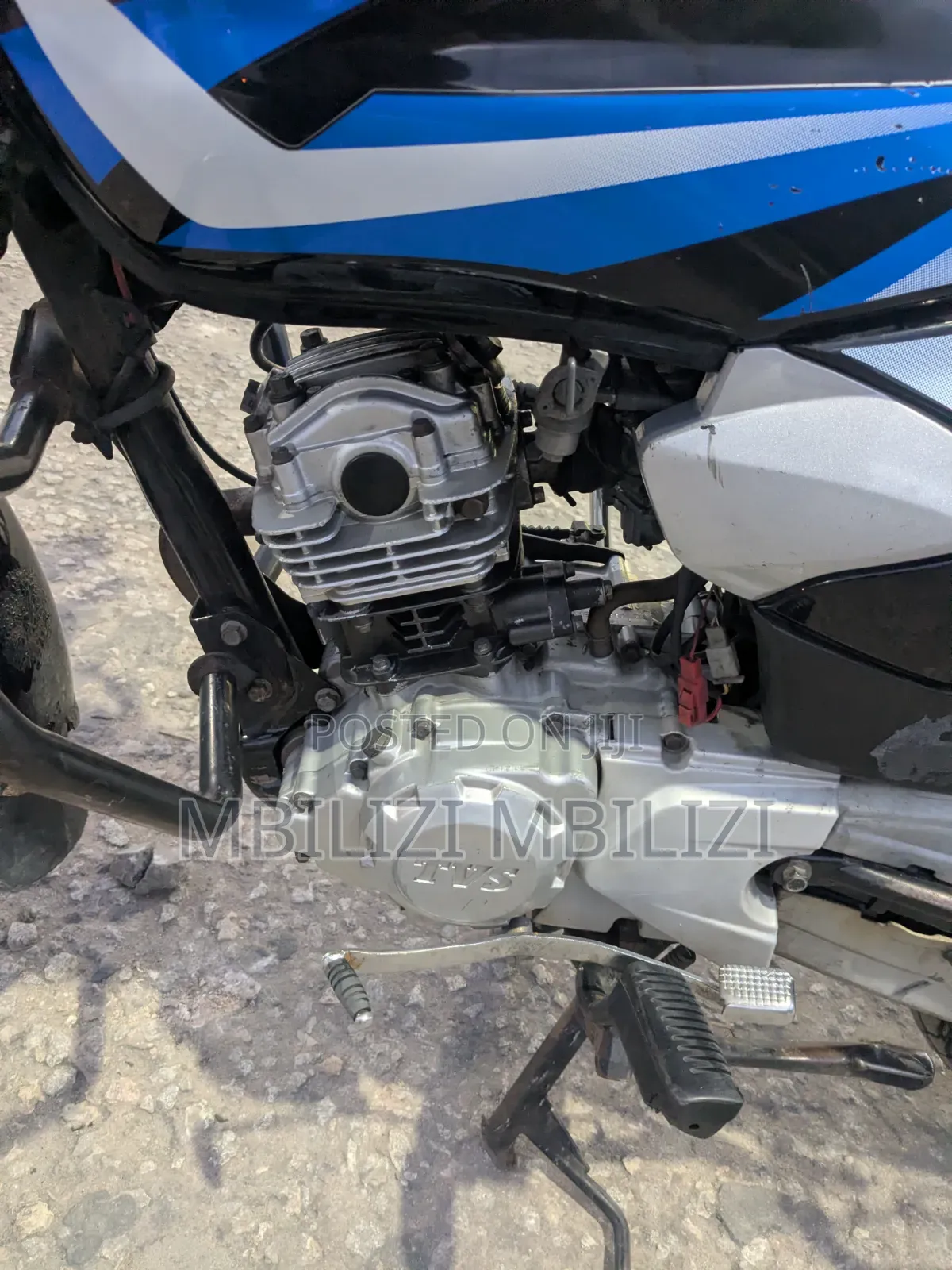 TVS HLX 125 2025 Black